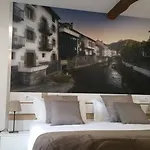 Urdaibai Etxea * Ea